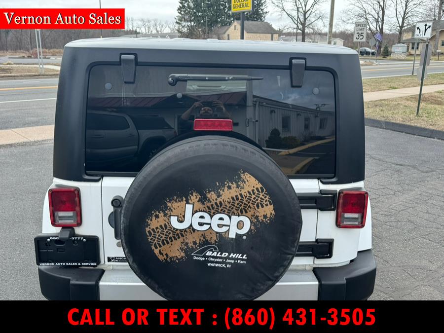 2013 Jeep Wrangler Sahara photo