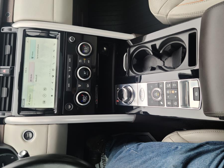2017 Land Rover Discovery HSE Luxury Td6 Diesel photo