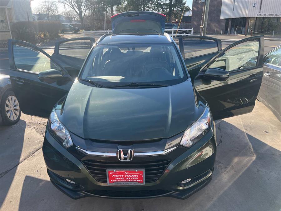 2017 Honda HR-V EX L w/Navi AWD 4dr Crossover photo