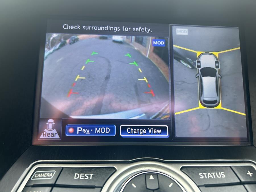 2016 Infiniti QX70 AWD 4dr photo