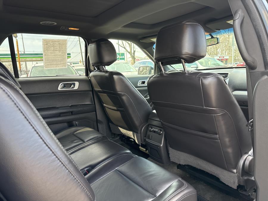 2014 Ford Explorer XLT photo