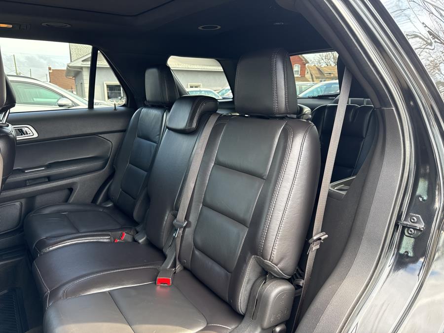 2014 Ford Explorer XLT photo