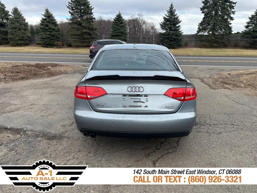2011 Audi A4 2.0T quattro Prestige photo