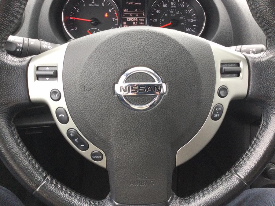 2013 Nissan Rogue S photo