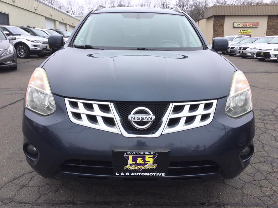 2013 Nissan Rogue S photo