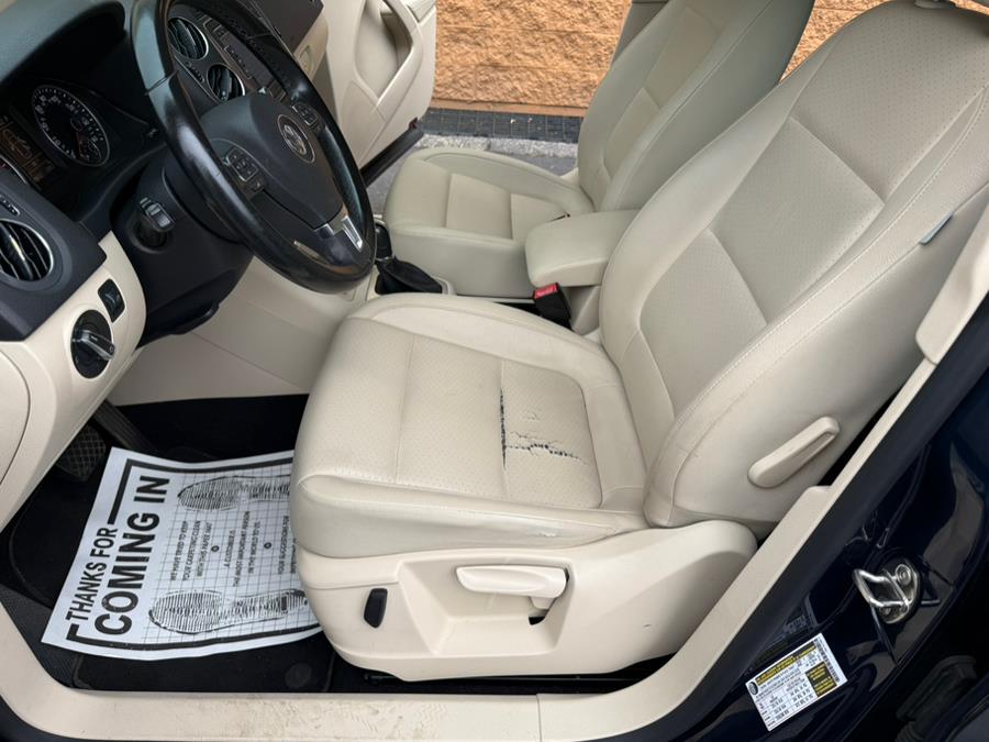 2014 Volkswagen Tiguan S 4Motion photo
