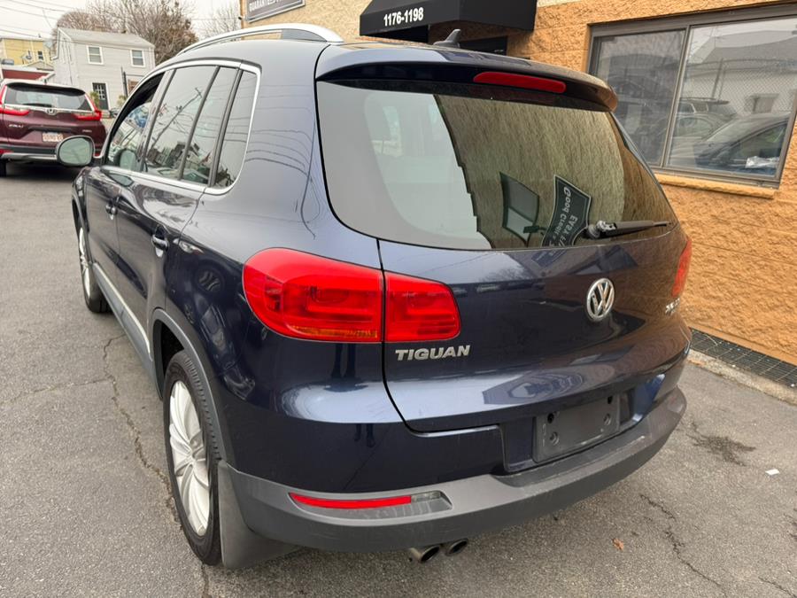 2014 Volkswagen Tiguan S 4Motion photo