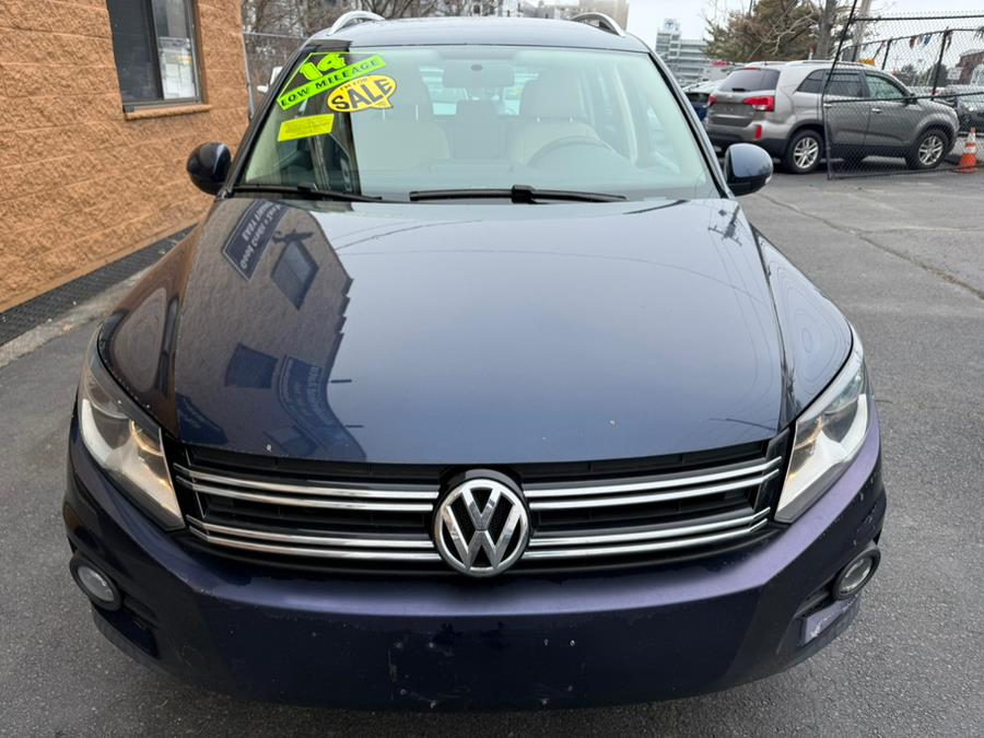 2014 Volkswagen Tiguan S 4Motion photo