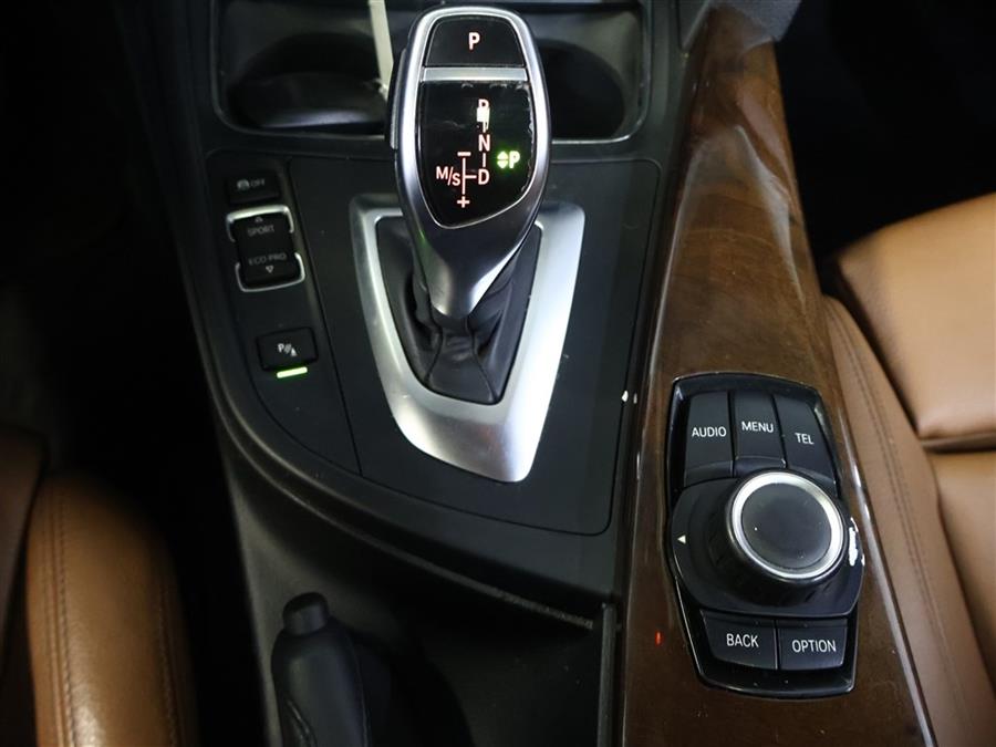 2017 BMW 3-Series 330 XI photo