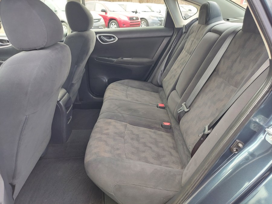 2013 Nissan Sentra S photo