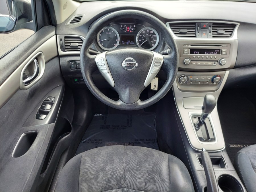 2013 Nissan Sentra S photo