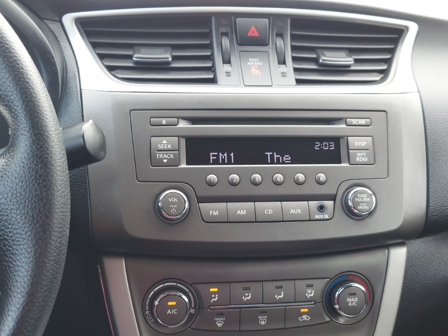 2013 Nissan Sentra S photo