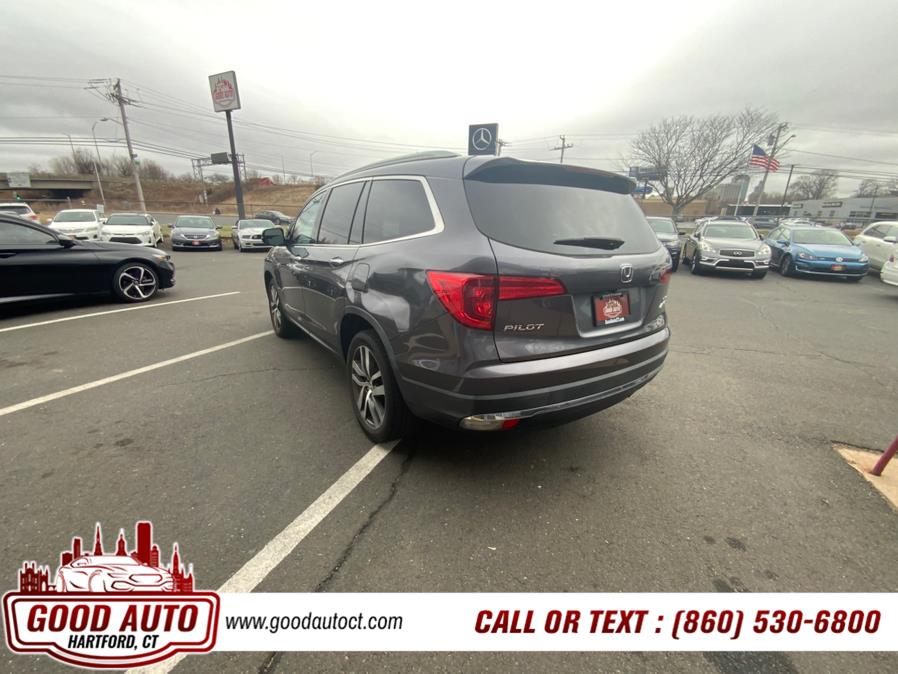 2018 Honda Pilot Elite AWD photo