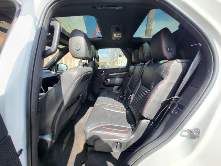 2018 Land Rover Discovery HSE V6 Supercharged photo