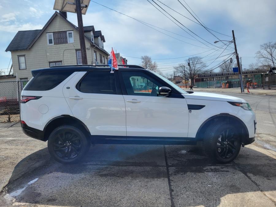 2018 Land Rover Discovery HSE V6 Supercharged photo