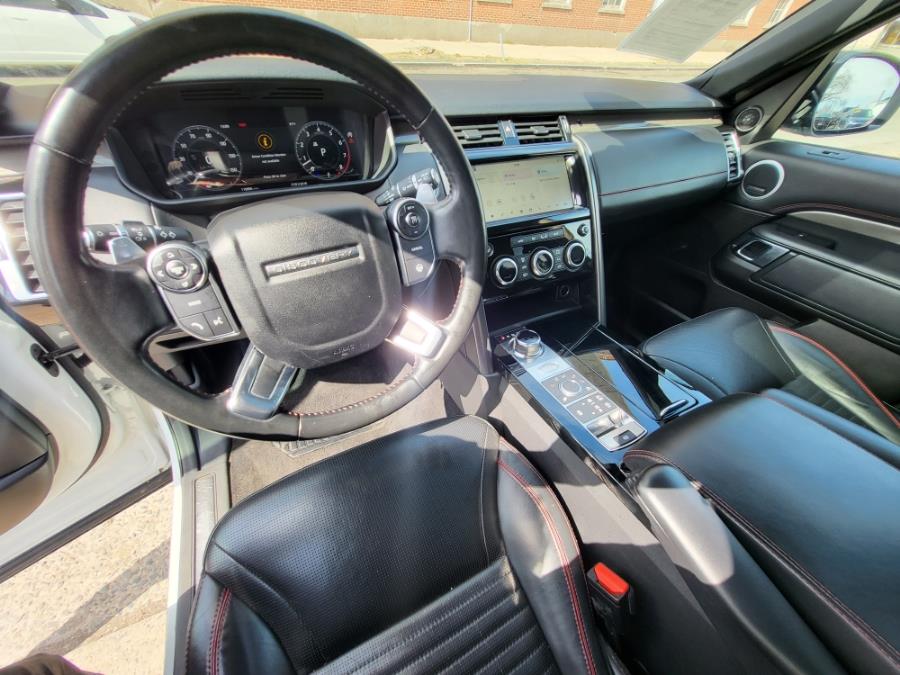 2018 Land Rover Discovery HSE V6 Supercharged photo