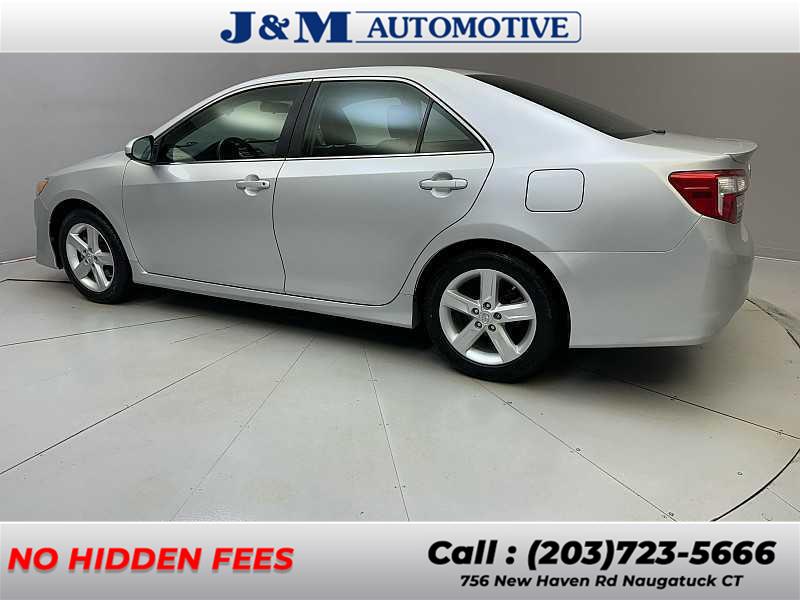 2014 Toyota Camry L photo