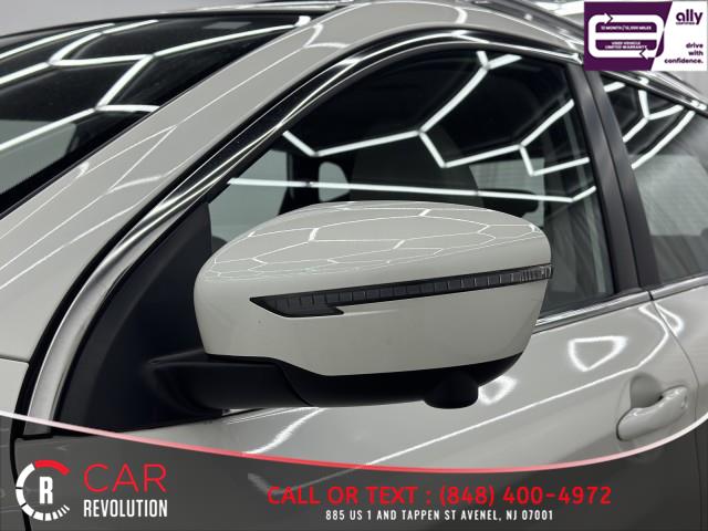 2021 Nissan Rogue Sport SL photo