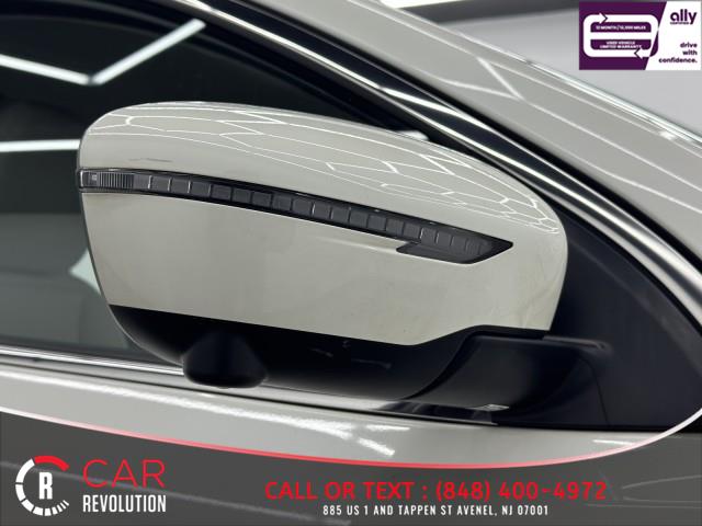 2021 Nissan Rogue Sport SL photo