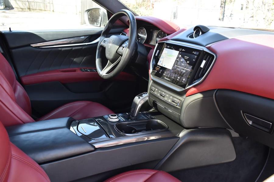 2021 Maserati Ghibli S 4dr Sedan photo