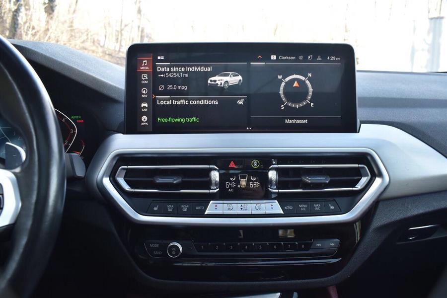 2022 BMW X4 xDrive30i AWD 4dr Sports Activ photo