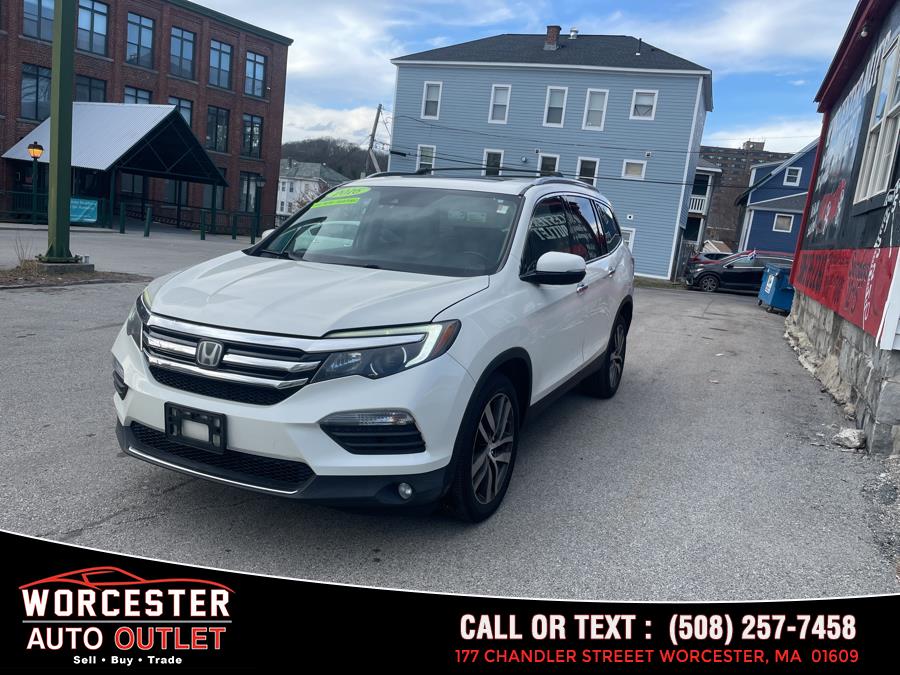 2016 Honda Pilot AWD 4dr Touring w/RES & Navi photo
