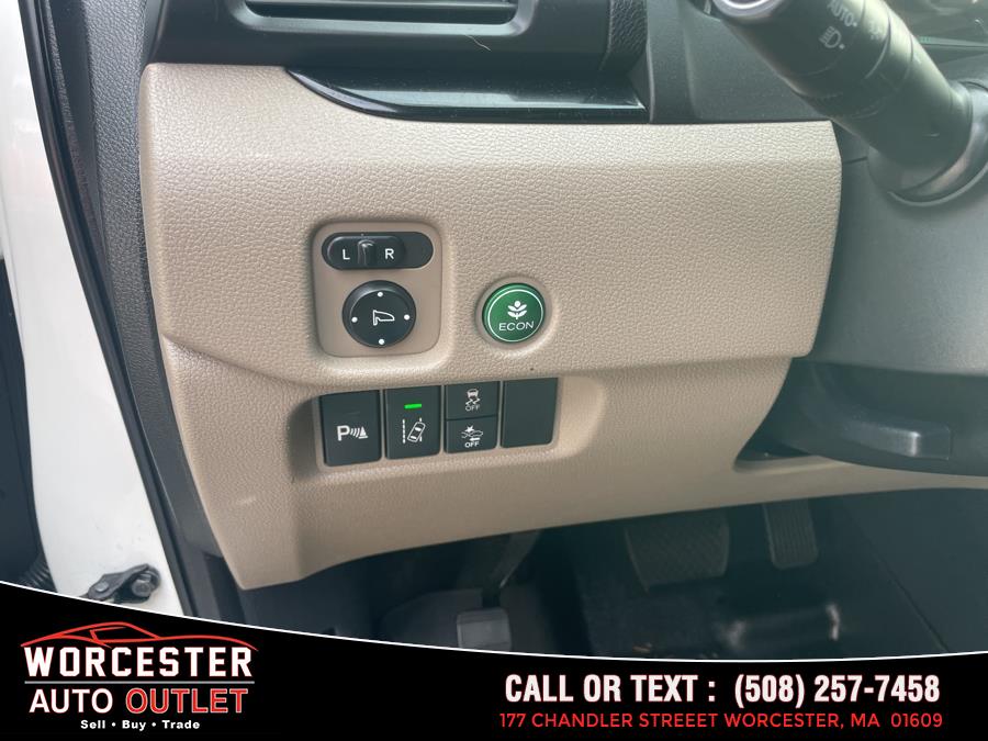 2016 Honda Pilot AWD 4dr Touring w/RES & Navi photo