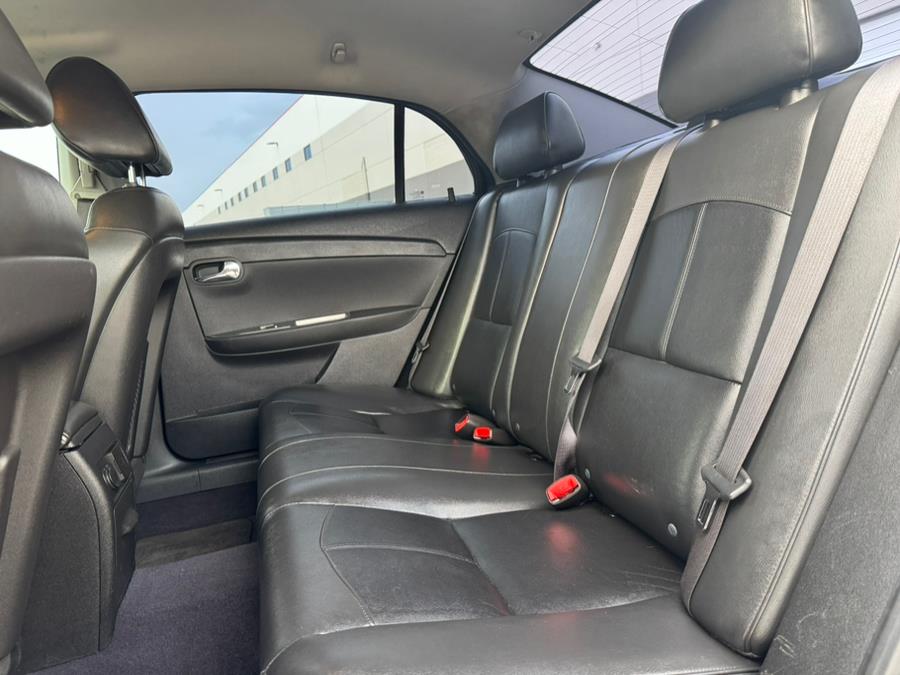 2010 Chevrolet Malibu LTZ photo