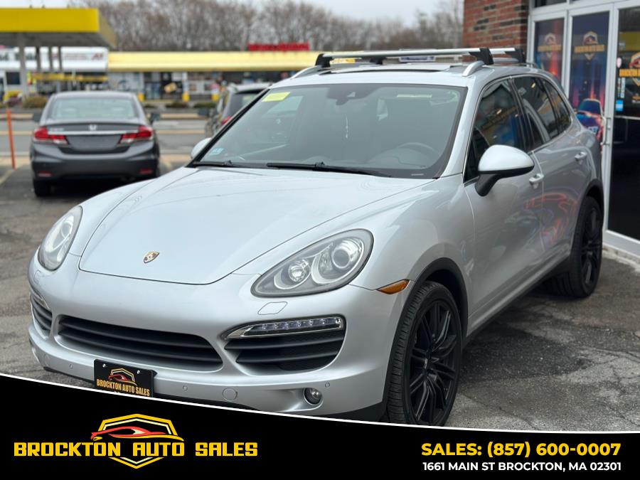 2013 Porsche Cayenne S photo