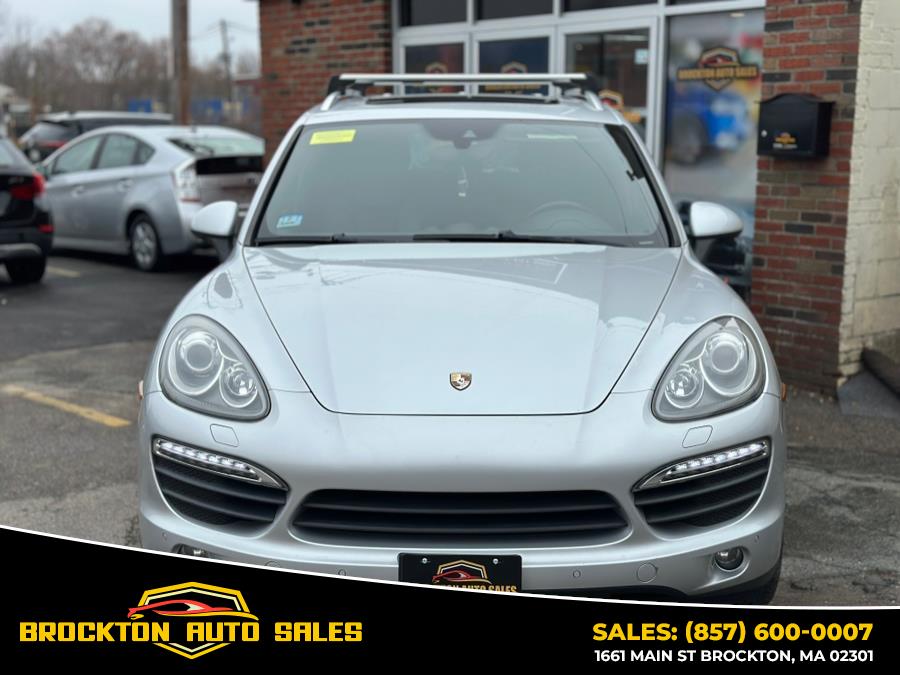 2013 Porsche Cayenne S photo