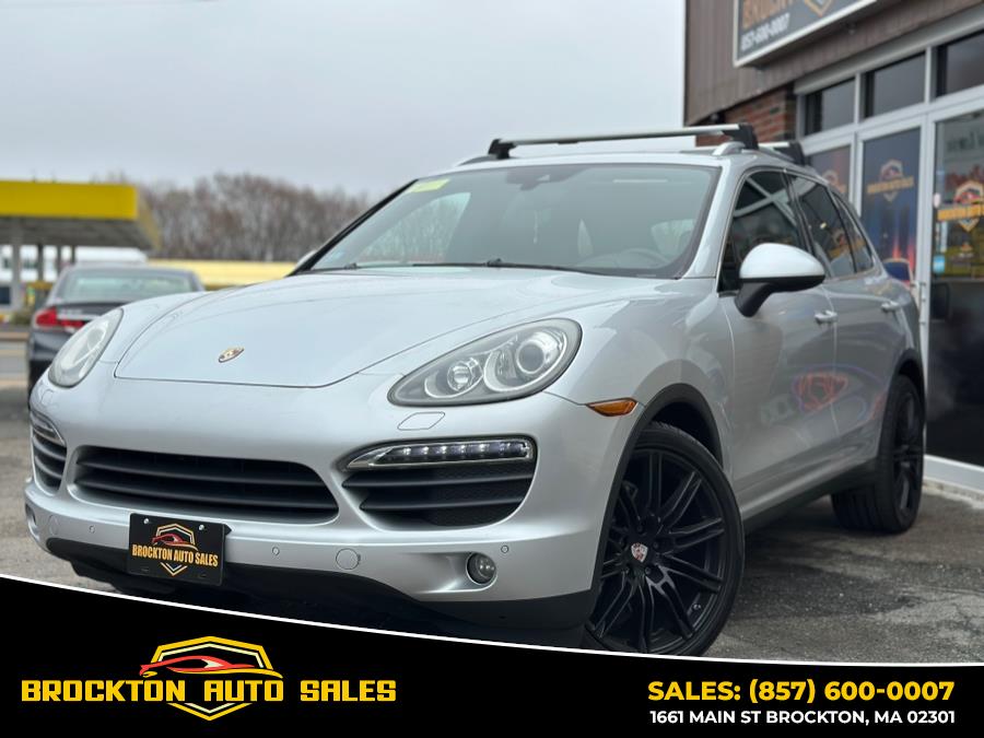 2013 Porsche Cayenne S photo