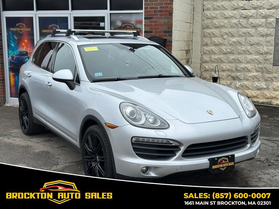 2013 Porsche Cayenne S photo