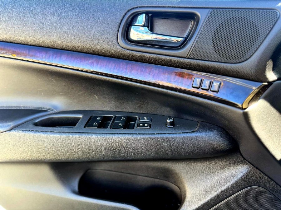 2013 Infiniti MDX x photo