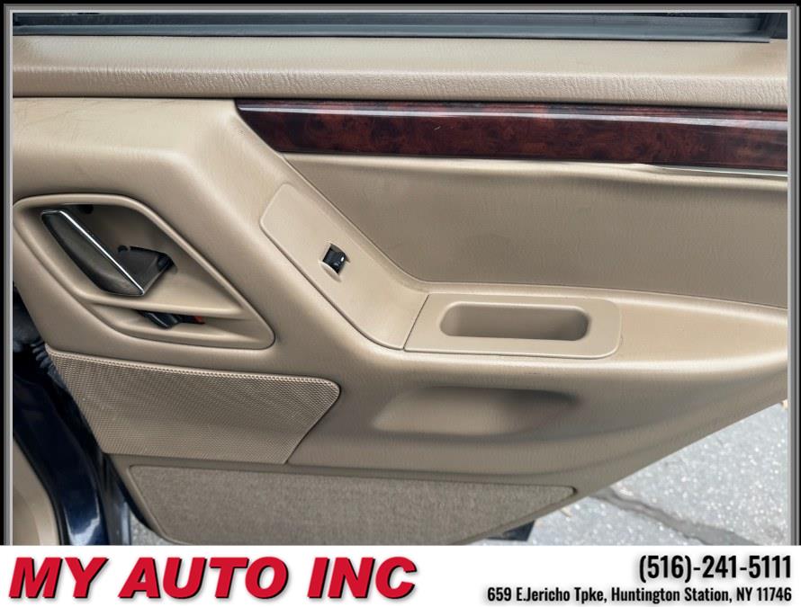 2004 Jeep Grand Cherokee Limited photo