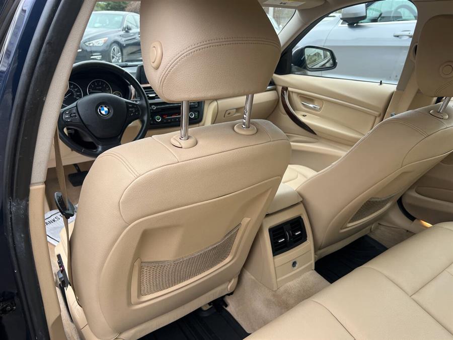 2015 BMW 3-Series 320i xDrive AWD 4dr Sedan photo