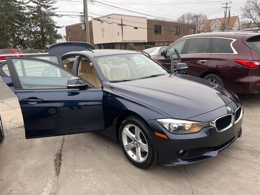 2015 BMW 3-Series 320i xDrive AWD 4dr Sedan photo
