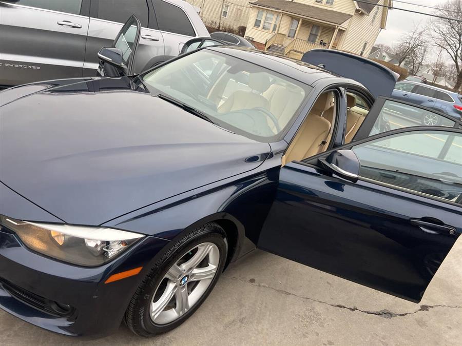 2015 BMW 3-Series 320i xDrive AWD 4dr Sedan photo
