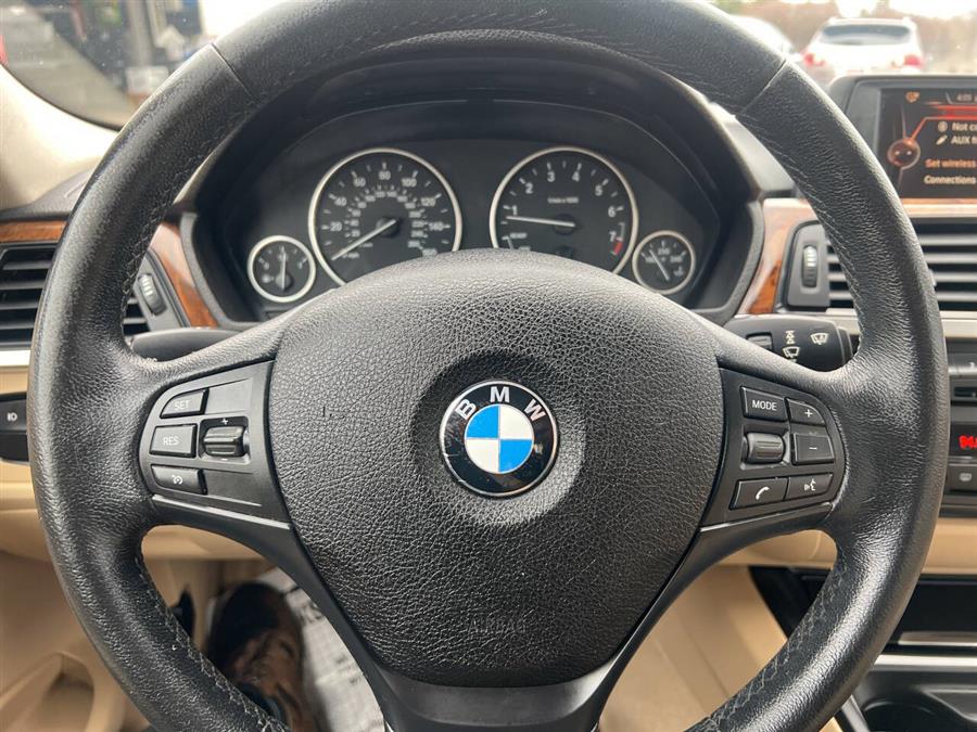 2015 BMW 3-Series 320i xDrive AWD 4dr Sedan photo