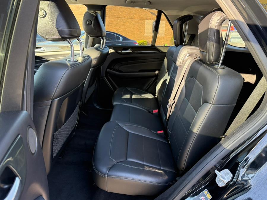 2015 Mercedes-Benz M-Class 4MATIC 4dr ML 350 photo
