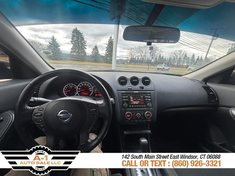 2012 Nissan Altima 2.5 S photo