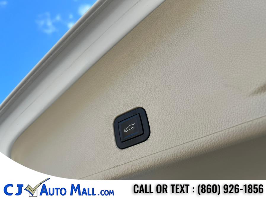 2015 Cadillac SRX AWD 4dr Luxury Collection photo
