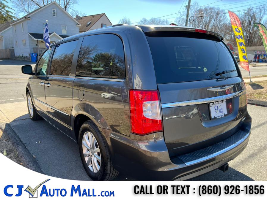 2015 Chrysler Town & Country 4dr Wgn Limited Platinum photo