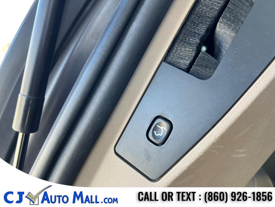 2015 Chrysler Town & Country 4dr Wgn Limited Platinum photo