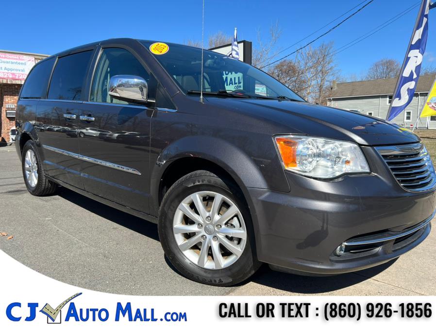 2015 Chrysler Town & Country 4dr Wgn Limited Platinum photo