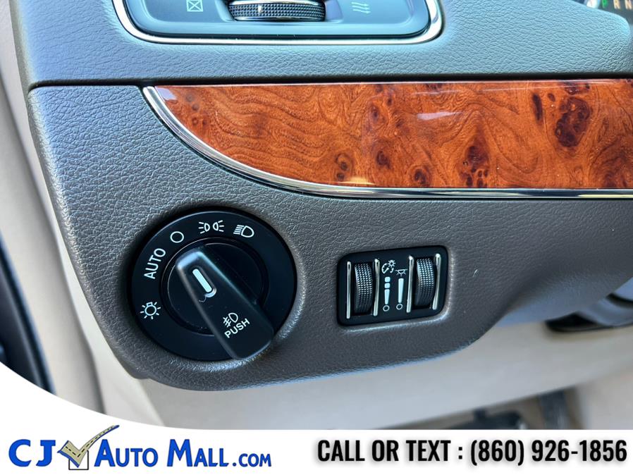 2015 Chrysler Town & Country 4dr Wgn Limited Platinum photo