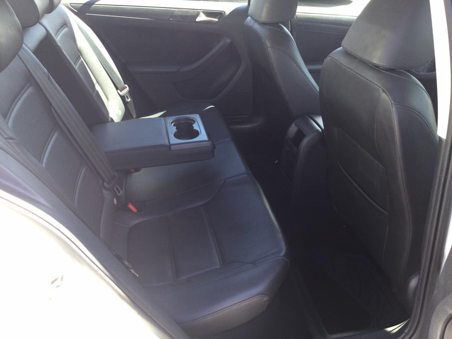 2014 Volkswagen Jetta SE PZEV photo