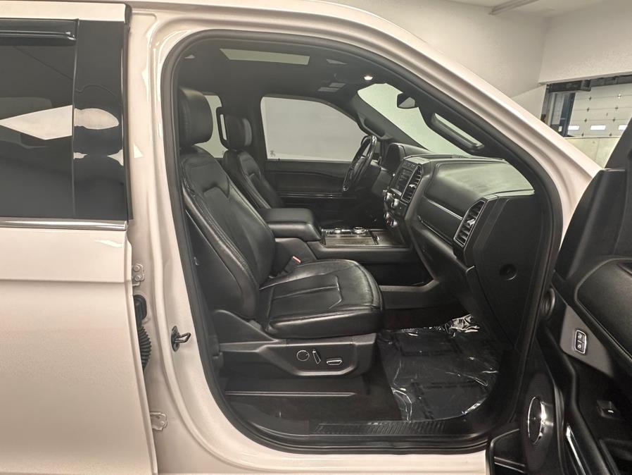 2019 Ford Expedition Limited 4x4 photo