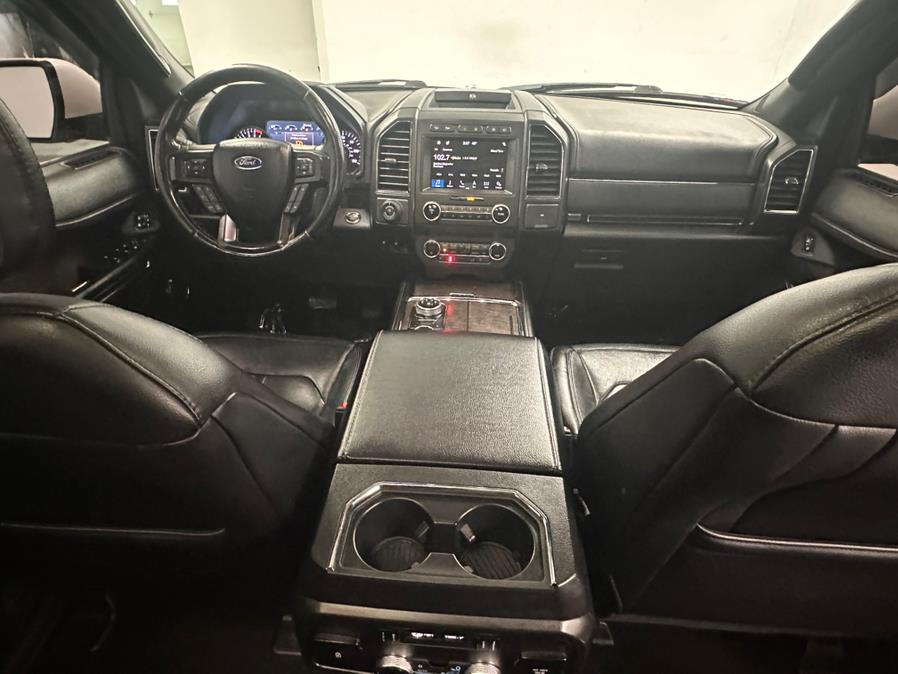 2019 Ford Expedition Limited 4x4 photo