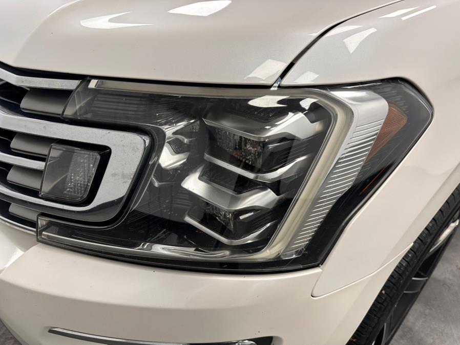 2019 Ford Expedition Limited 4x4 photo