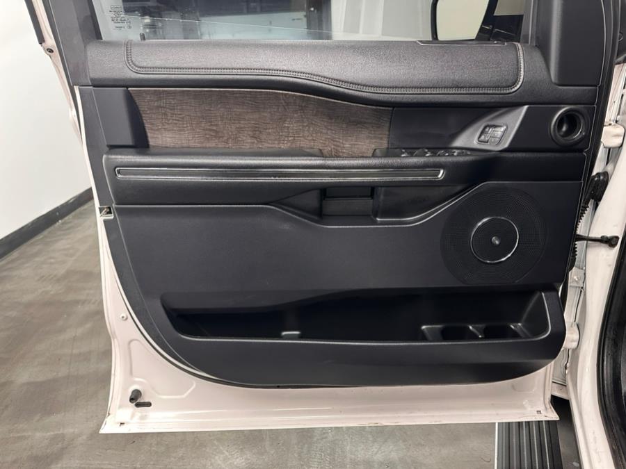 2019 Ford Expedition Limited 4x4 photo
